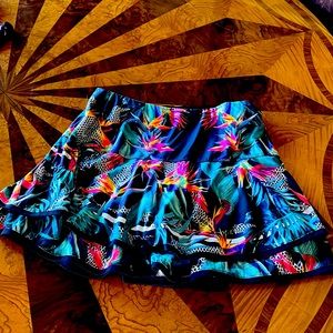 Beautiful lucky and love size medium tropical skirt